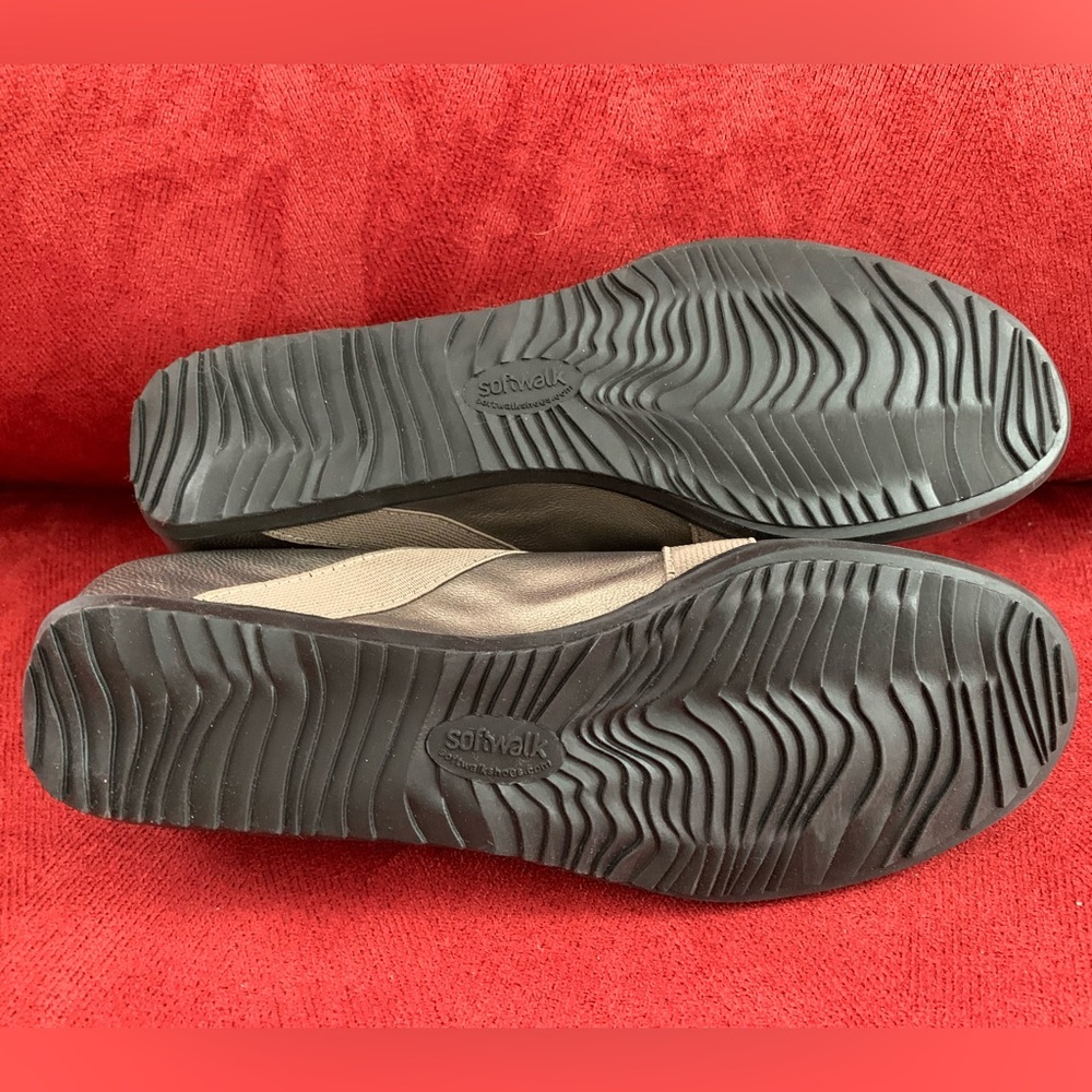 🥿🏷️SoftWalk Waverly Mary Jane Hidden Wedge - 6.5 N/AA Metallic Pewter - Picture 3 of 6